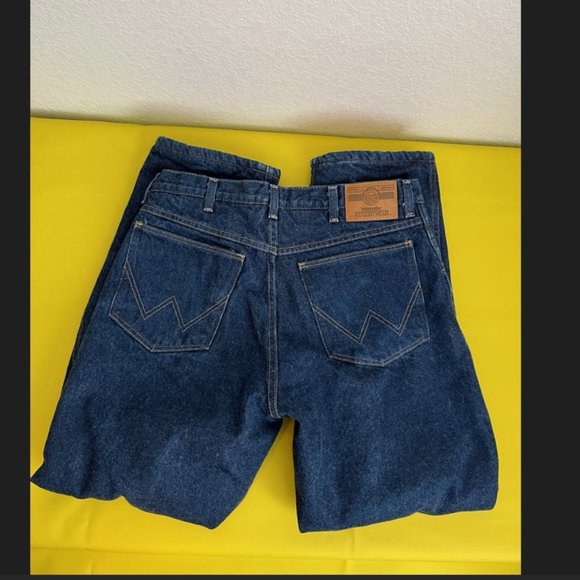 Men's Wrangler Rugged Wear Fleece Lined Jeans, Dark Wash, Size 34x30 - Picture 9 of 12